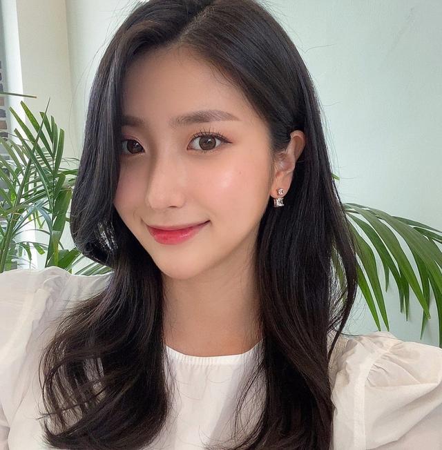 云南太原伴游小姐姐